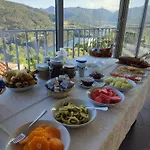 Vakantieboerderij Quinta De Calvelos *