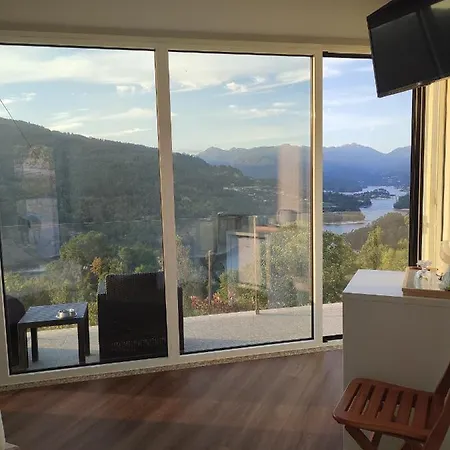 Farma Quinta De Calvelos *