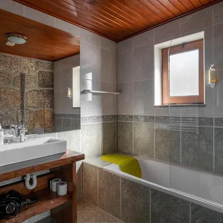 Farma Quinta De Calvelos *