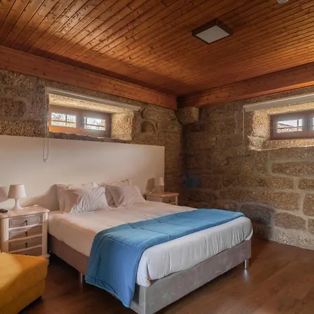 Quinta De Calvelos Фермерский дом
