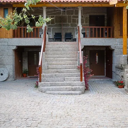 Farm stay Quinta De Calvelos Vieira do Minho