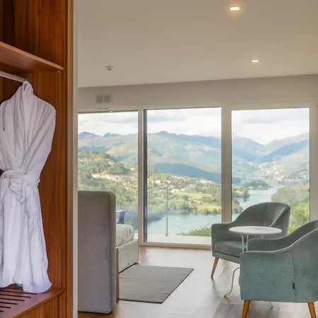 Quinta De Calvelos Farm stay