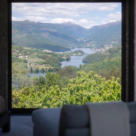 Farm stay Quinta De Calvelos Vieira do Minho