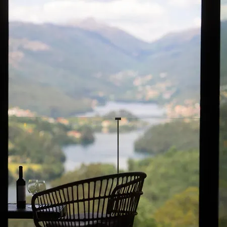 Farm stay Quinta De Calvelos *